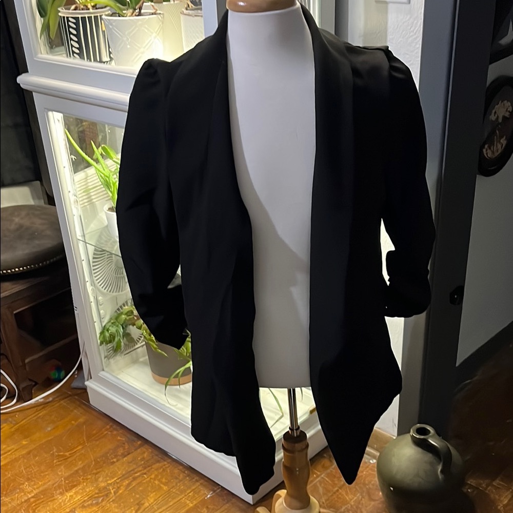 SHEIN Black Blazer with 3/4 Sleeves